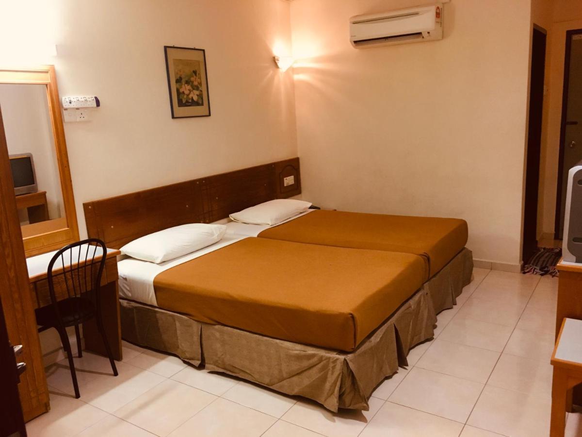 Coastal Park Hotel Malacca Exterior foto