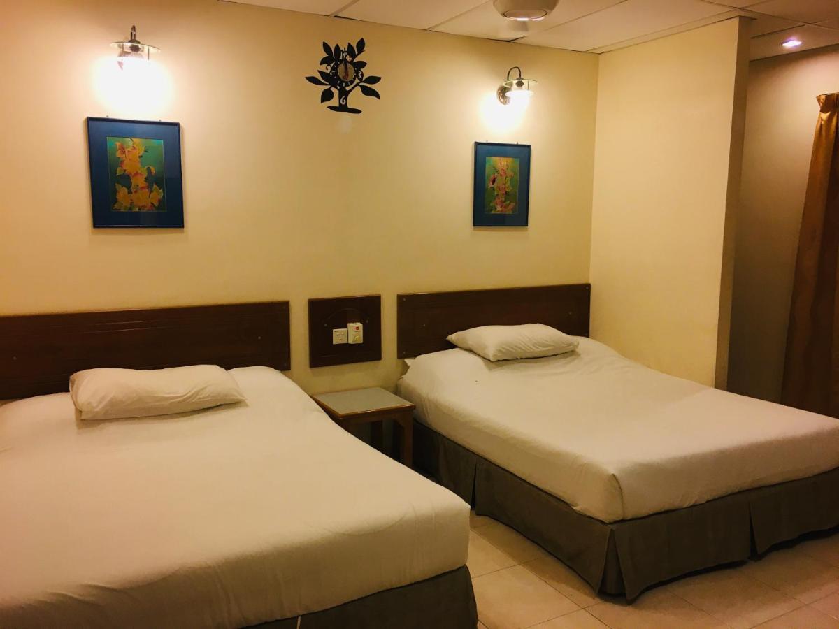 Coastal Park Hotel Malacca Exterior foto