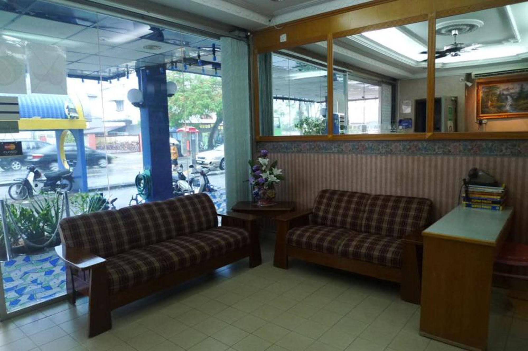 Coastal Park Hotel Malacca Exterior foto